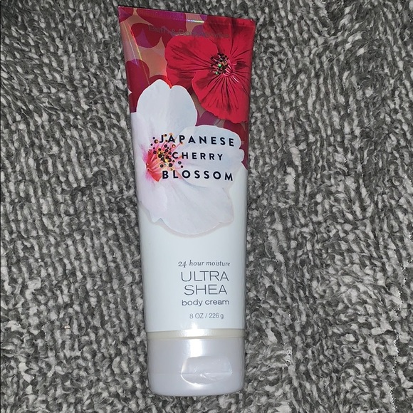 lotion - Picture 1 of 1